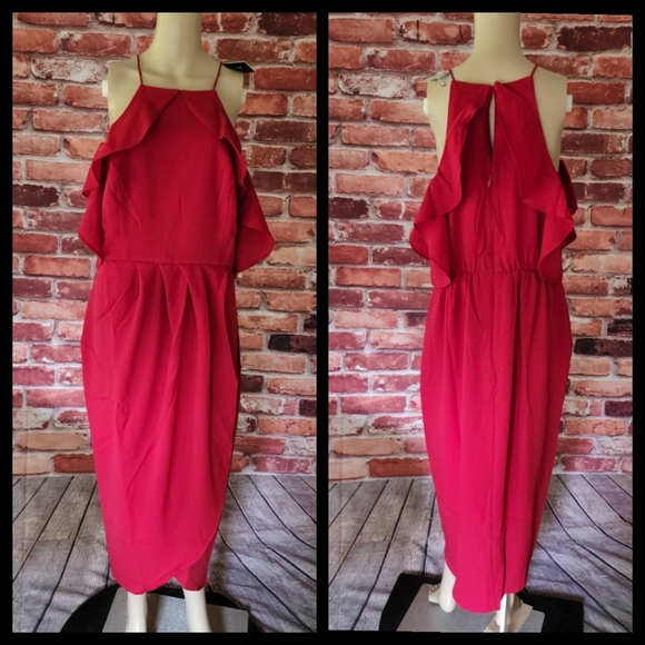 City Chic Red Cold Shoulder Dress 12, 20, 22, NWT - Picture 3 of 3